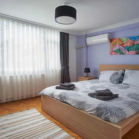 Nova Homes Amazing Sea View With Spacious Balcony And 2Br Apartment Istanbul